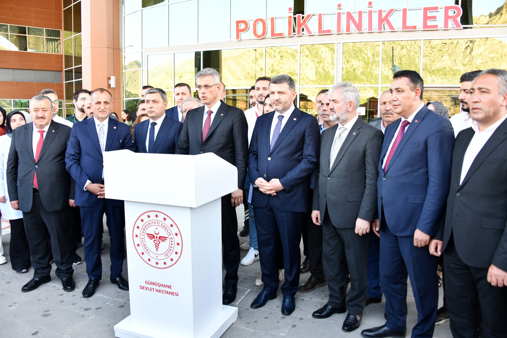 Sağlık Bakanı Memişoğlu Gümüşhane’de 60