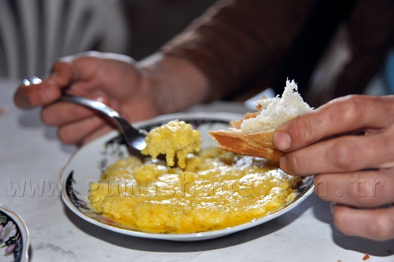 Damak Çatlatan Lezzet: Gümüşhane Kuymağı 2