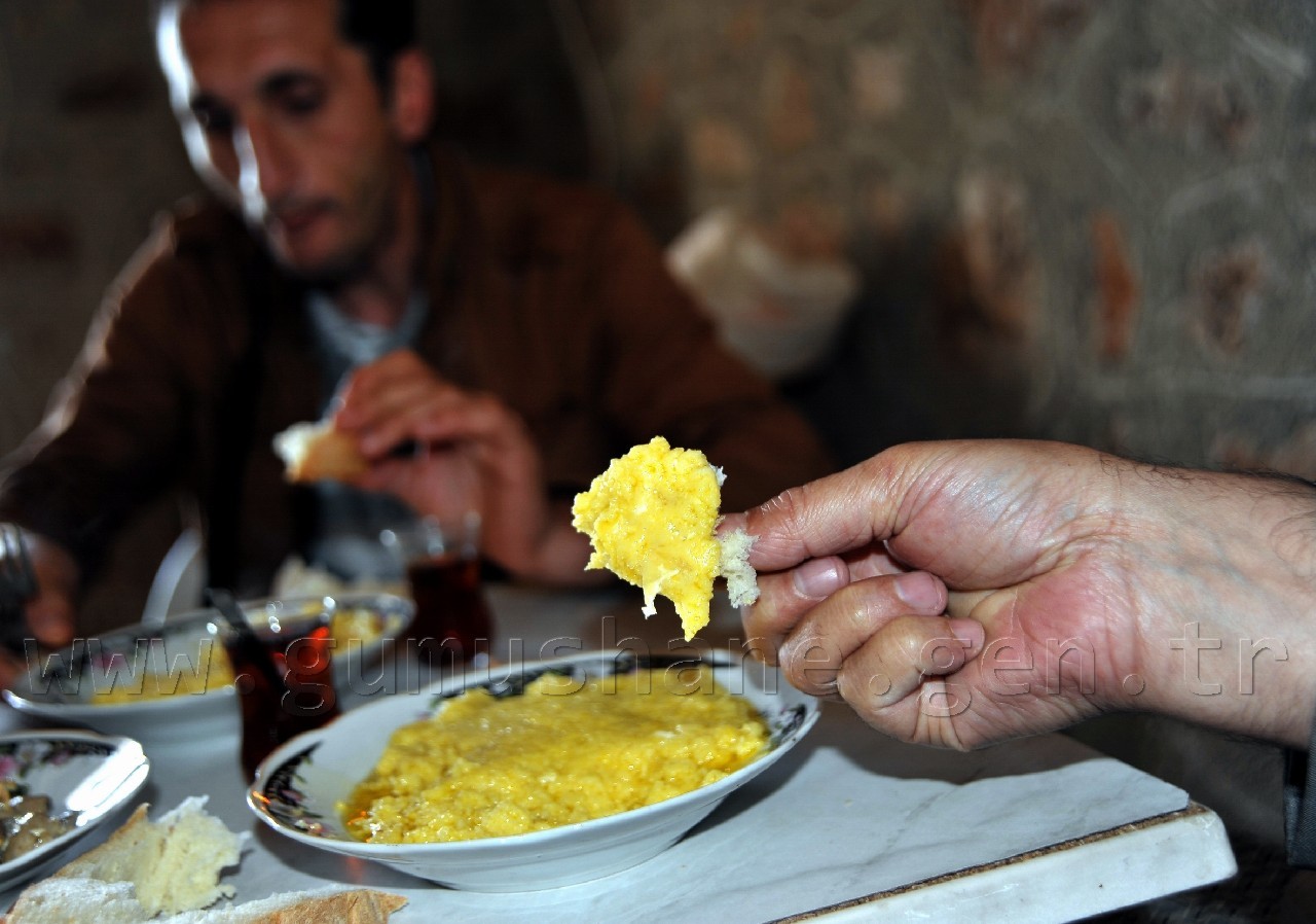 Damak Çatlatan Lezzet: Gümüşhane Kuymağı 4