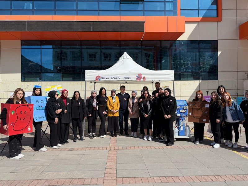 GÜ’de Dünya Böbrek Günü farkındalık etkinliği yapıldı 1