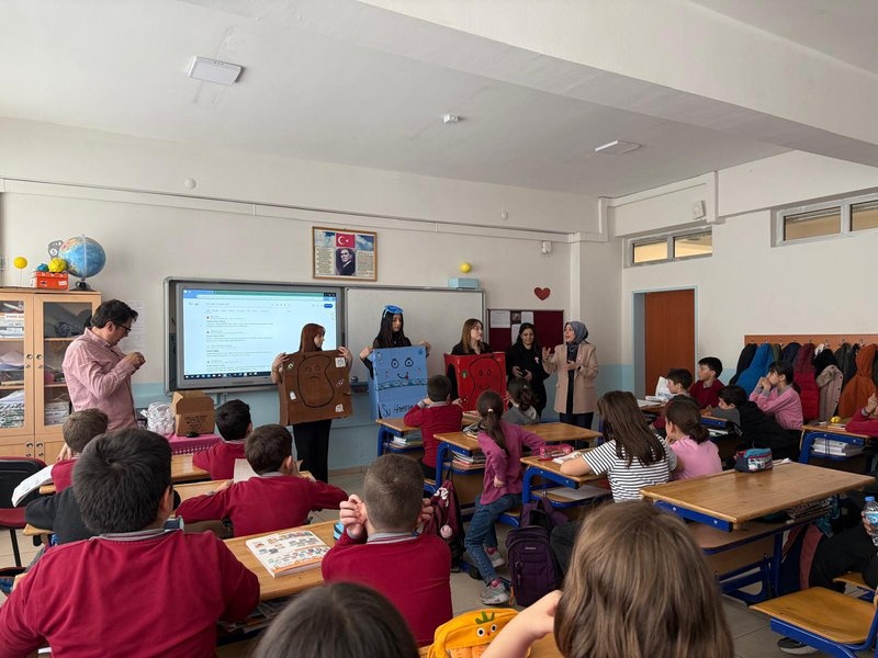 GÜ’de Dünya Böbrek Günü farkındalık etkinliği yapıldı 2