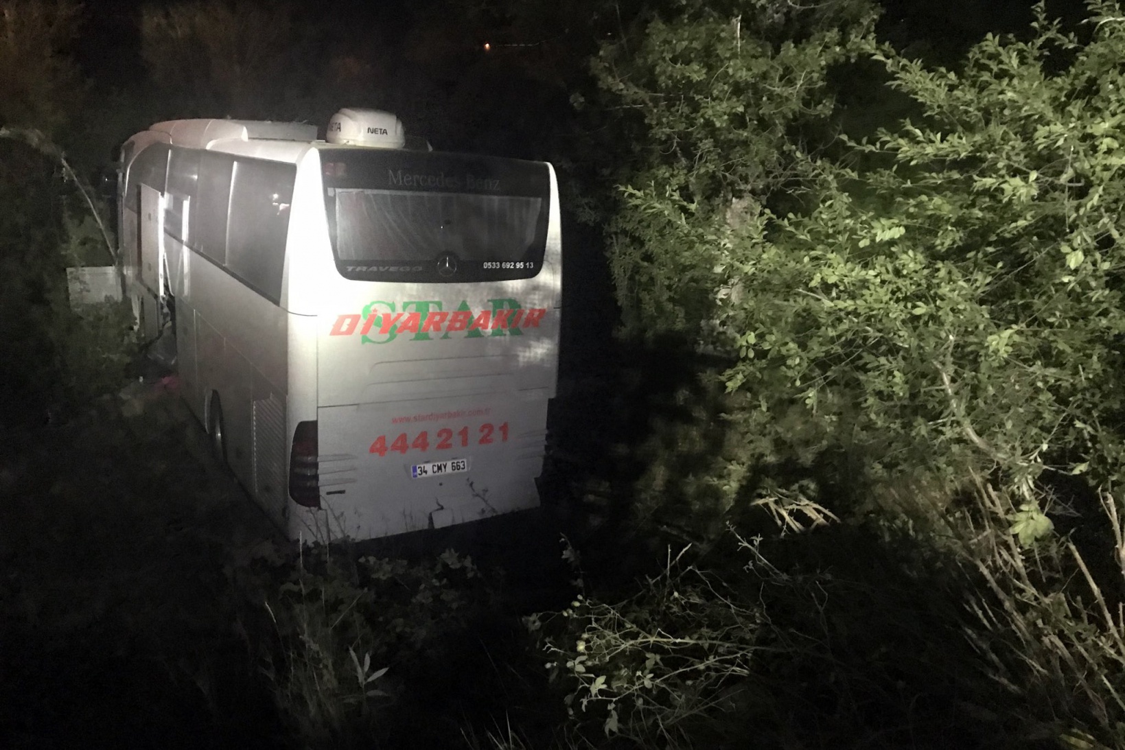 Gümüşhane’de yolcu otobüsü kaza yaptı: 1 ölü, 24 yaralı 7