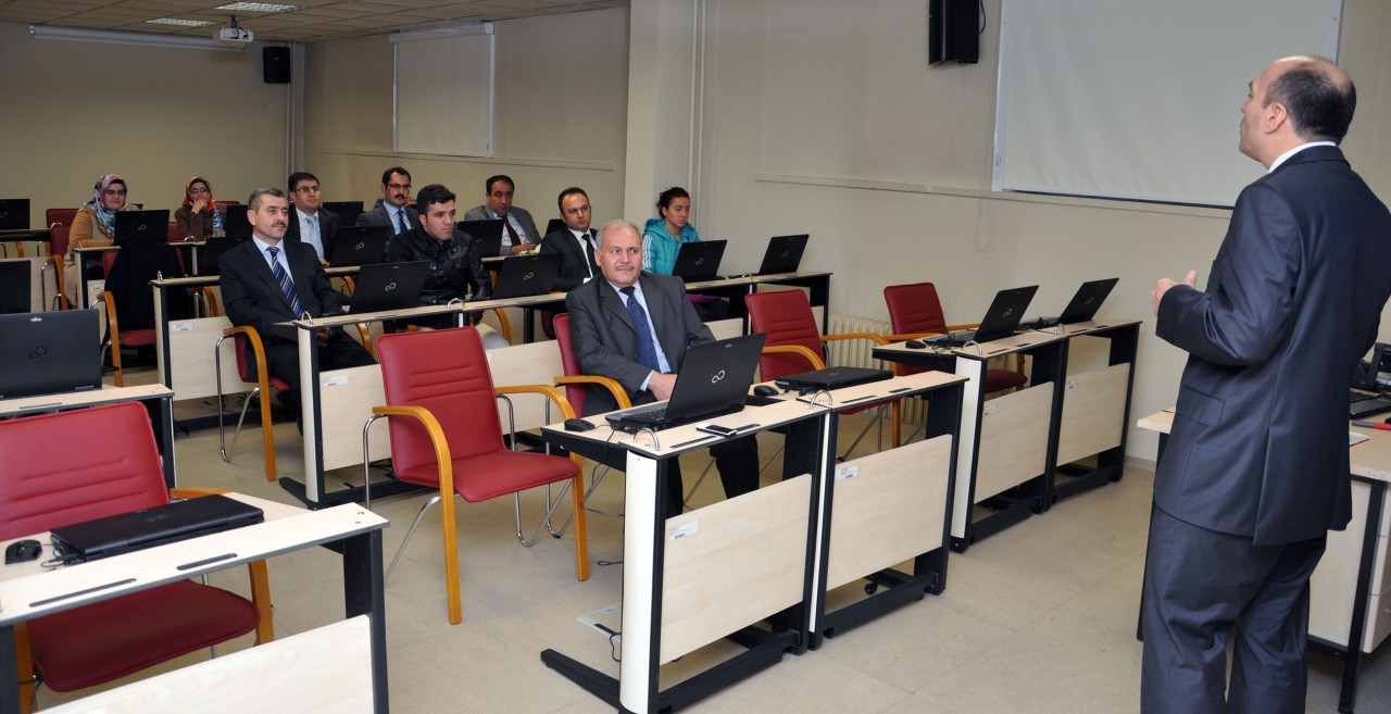 Gümüşhane’de 158 sınıfta akıllı tahta var 2