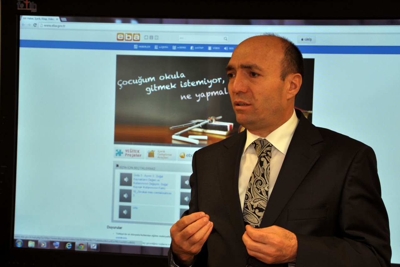 Gümüşhane’de 158 sınıfta akıllı tahta var 3