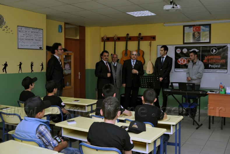 Evrensel Dil Atölyeleri Projesi Başladı 2