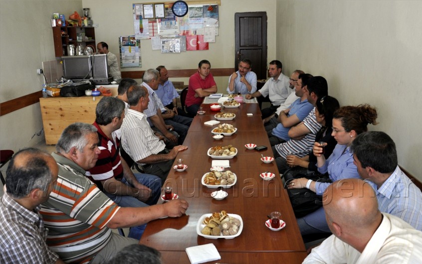 GÜ Akademisyenlerinin Halk Ziyaretleri Devam Ediyor 1
