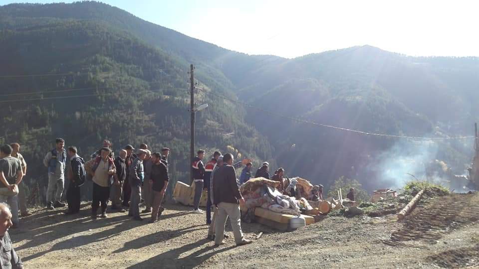 Torul’da korkutan yangın 2