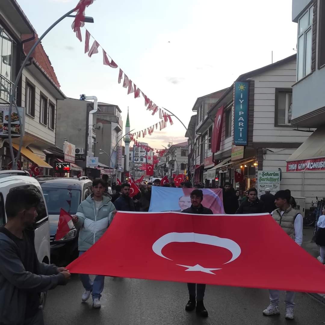 Kelkit Türk Eğitim-Sen'den 100.yıl yürüyüşü 6