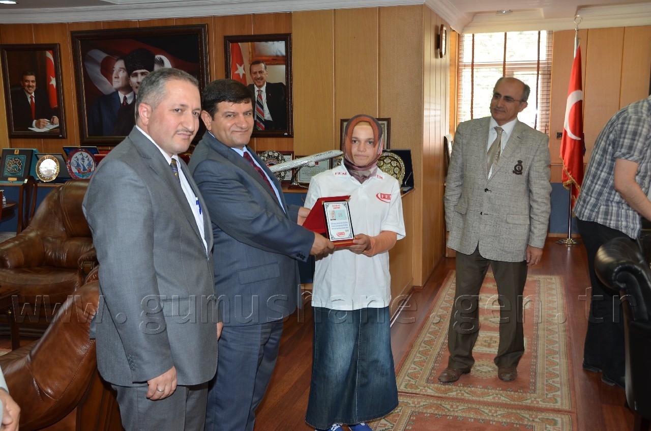 Şampiyon FEM'lilerden Vali Mayda ve Aktaş'a Ziyaret 11