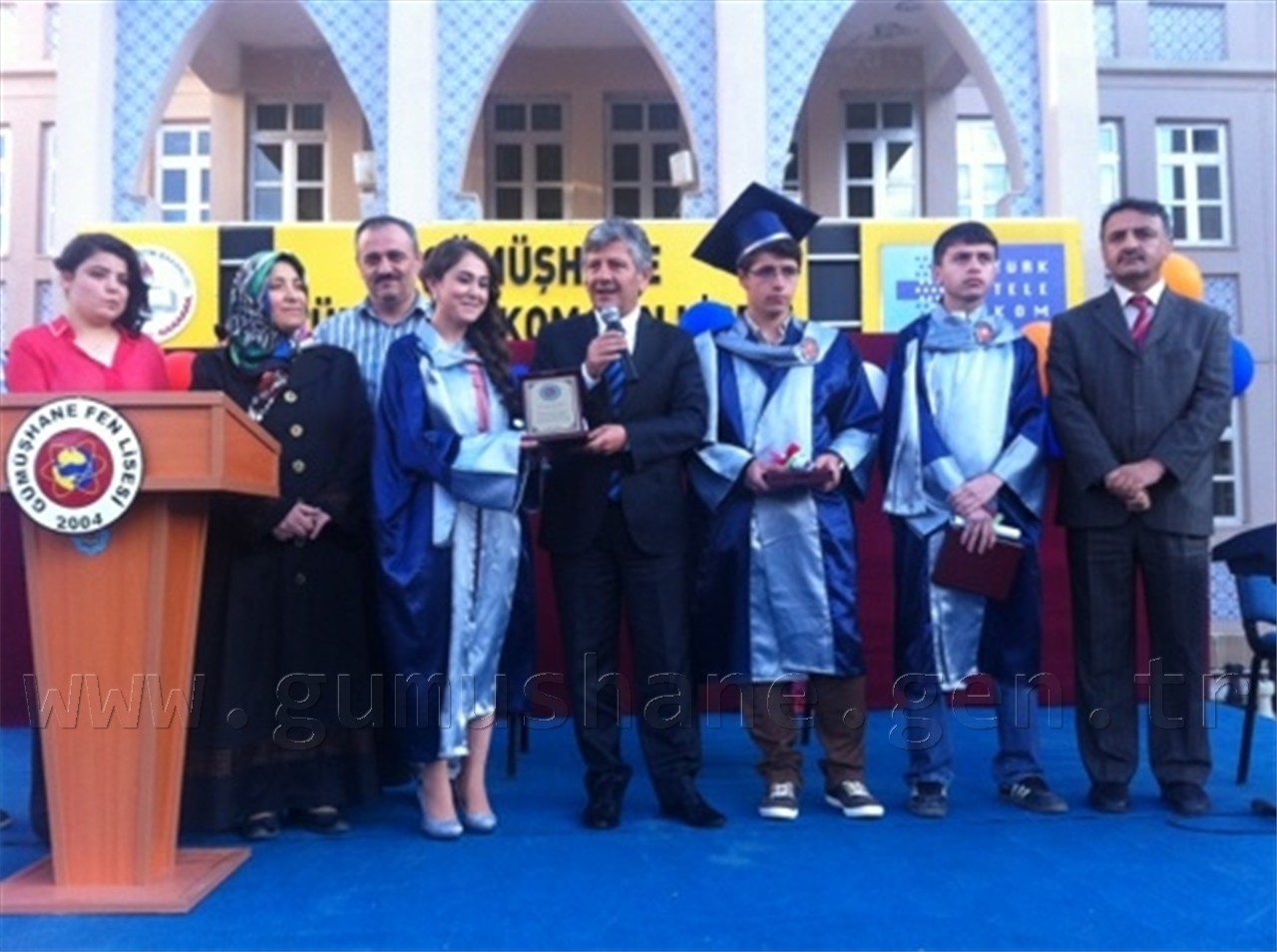 Milletvekili Aydın Gümüşhane'de Öğrencilerle Kep Attı 4