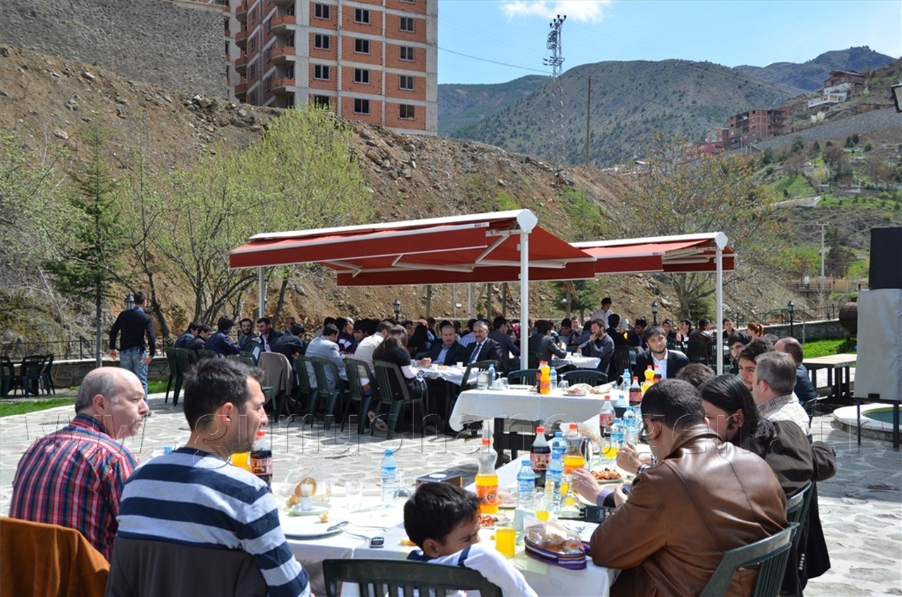 Polisten Üniversite Öğrencilerine Dayanışma Yemeği 6