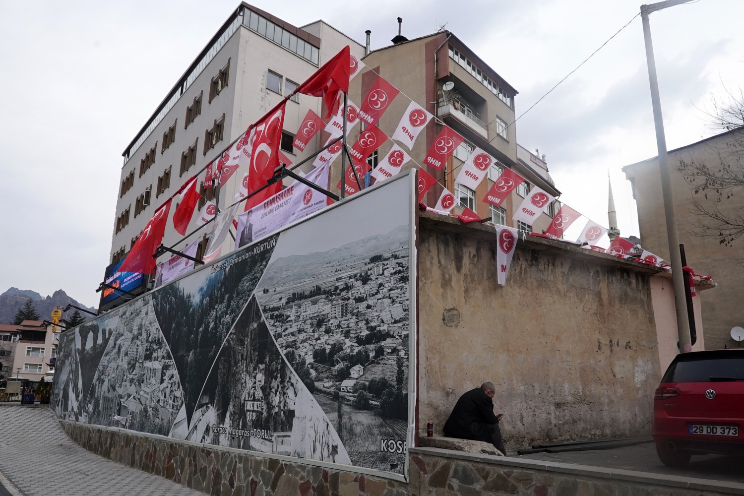 ‘İki Profil Demir Kaçak Yapı Sayıldı’ 3