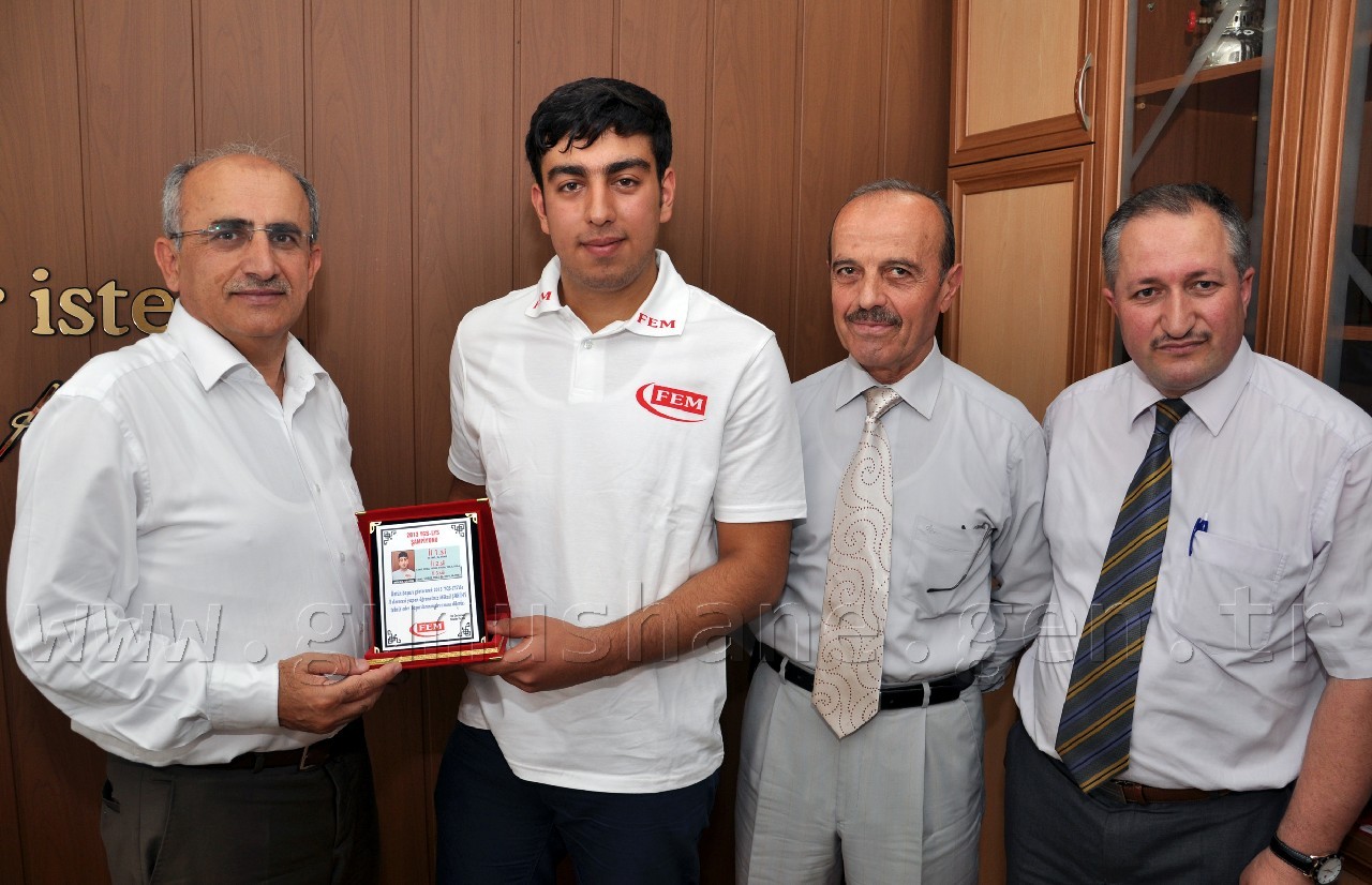 Şampiyon FEM'lilerden Vali Mayda ve Aktaş'a Ziyaret 3