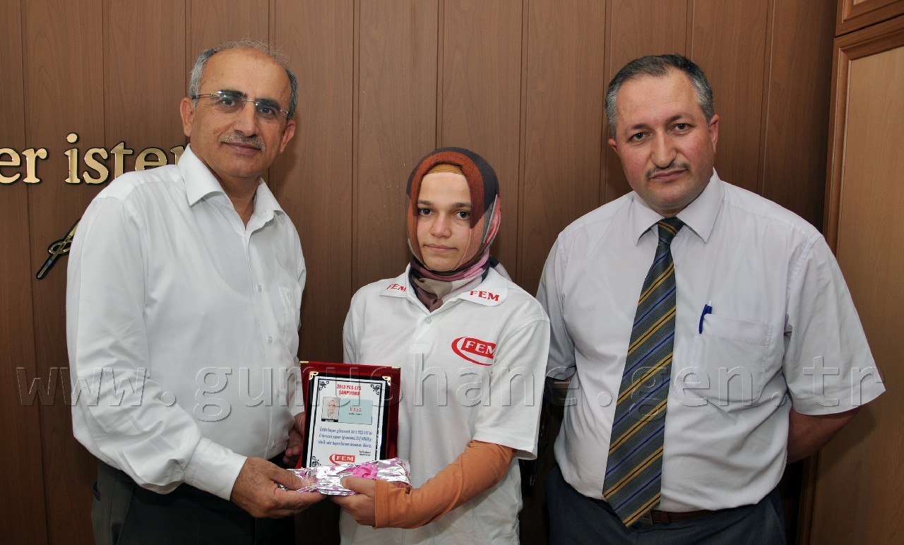 Şampiyon FEM'lilerden Vali Mayda ve Aktaş'a Ziyaret 7