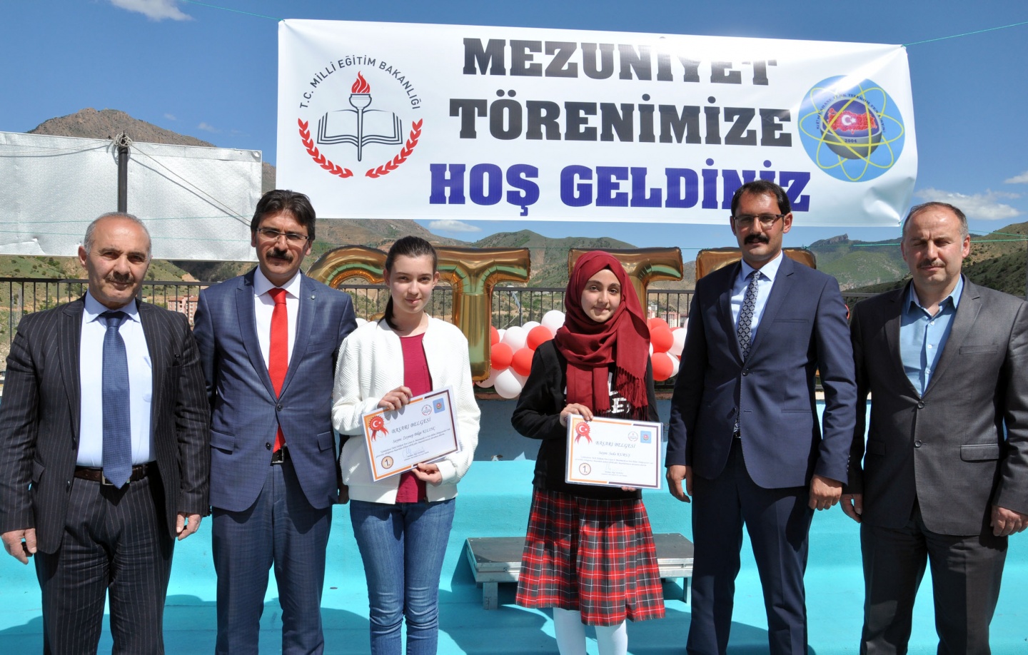 Türk Telekom Fen Lisesinde 10. Dönem Mezuniyet Coşkusu 8