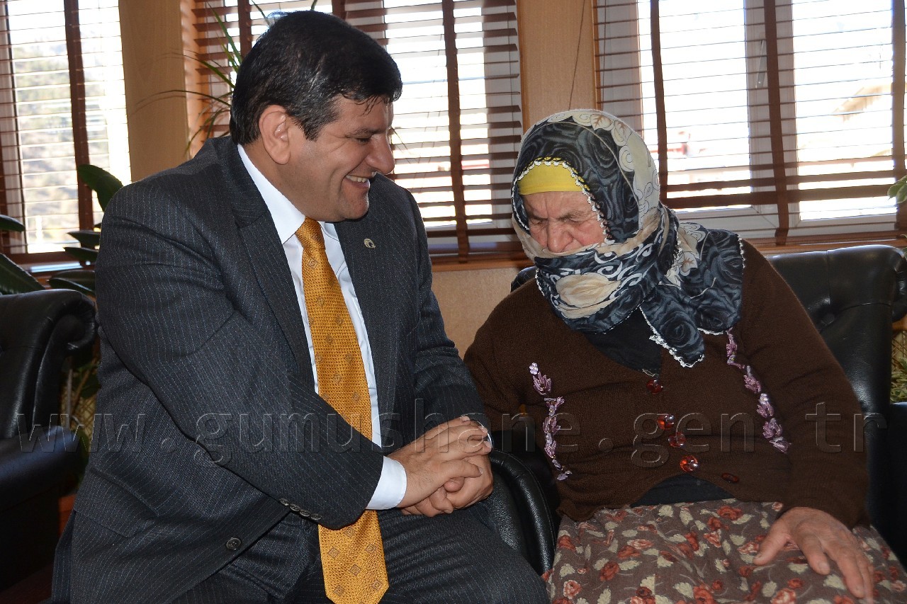 107 Yaşındaki Feride Nine Valilik Makamında 1