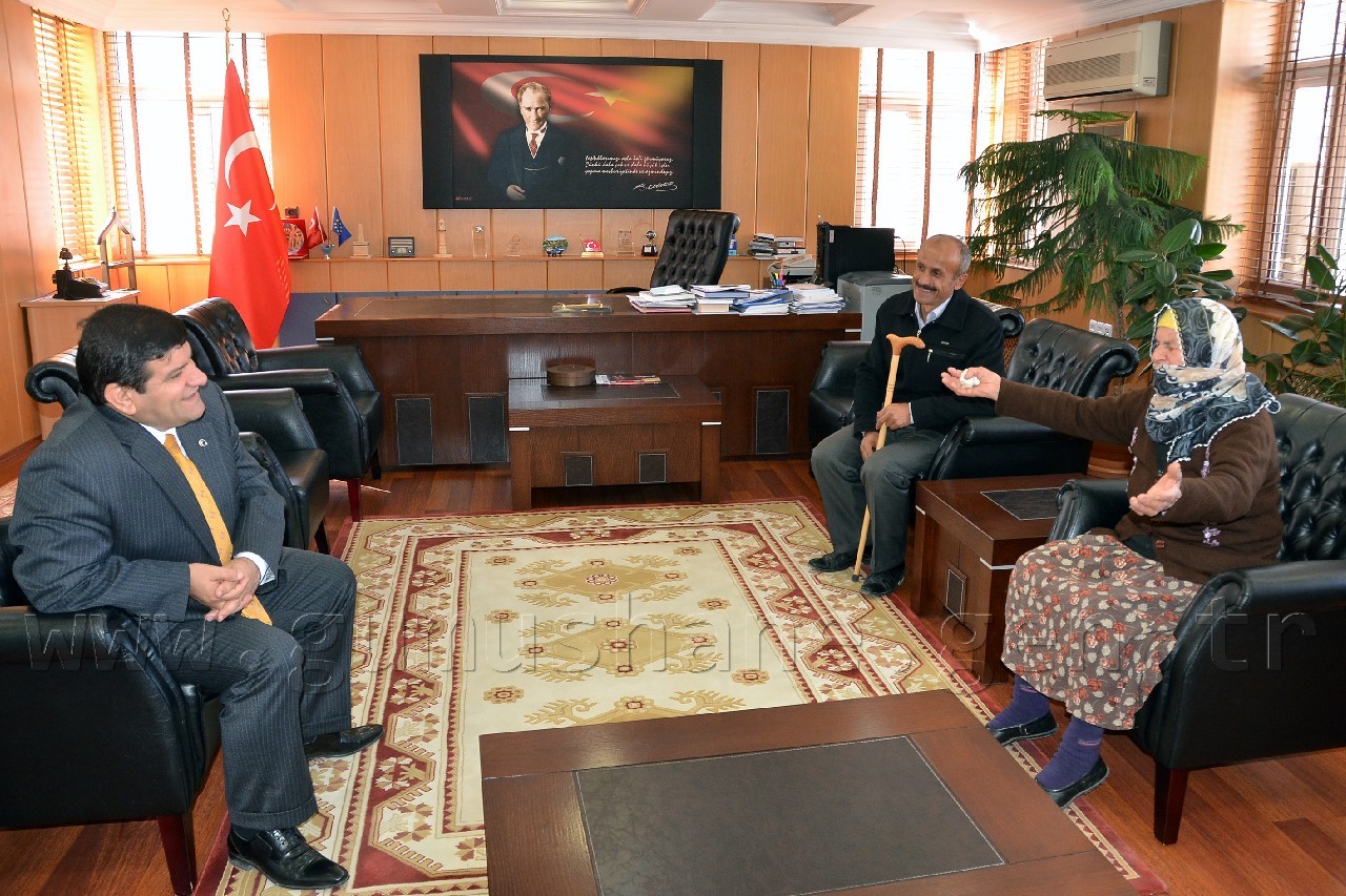 107 Yaşındaki Feride Nine Valilik Makamında 4