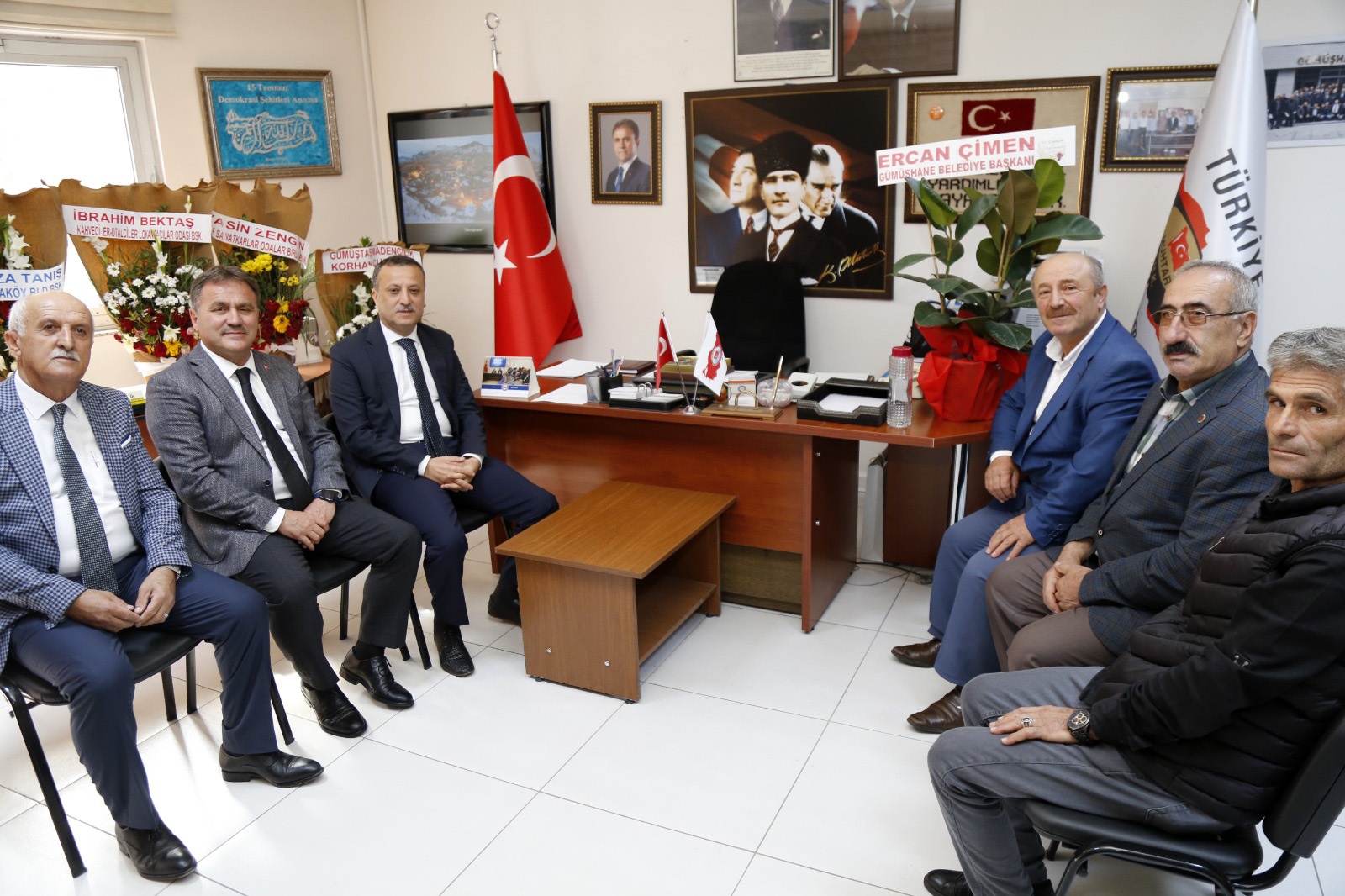 Vali Taşbilek: Devlet hizmetlerimizi yürütürken en önemli dayanağımız muhtarlarımızdır 2