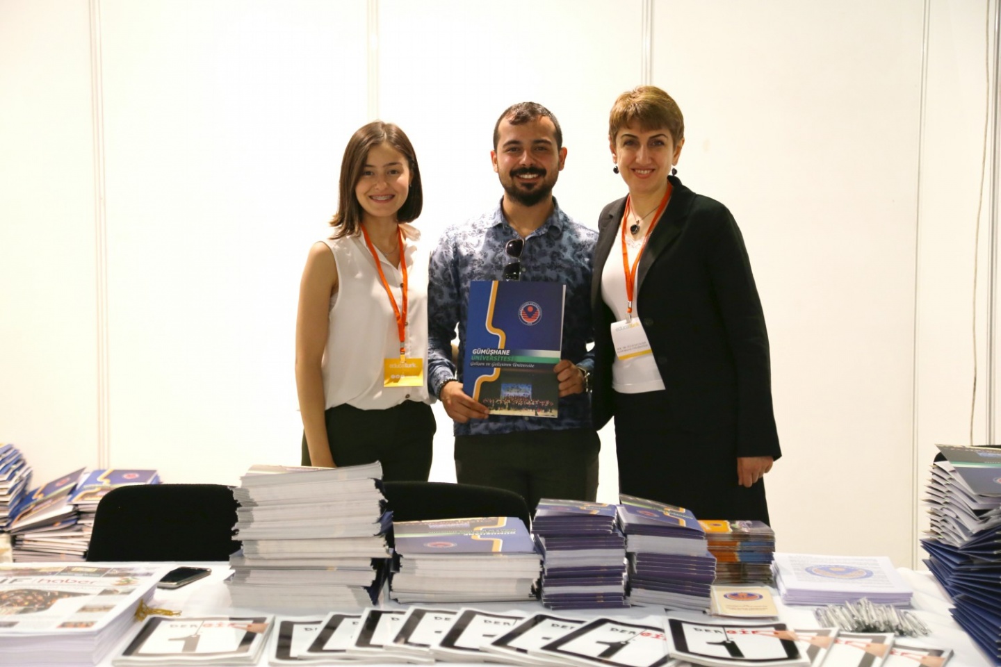 Gümüşhane Üniversitesi Educaturk Tercih Fuarı’nda Öğrencilerle buluştu 3