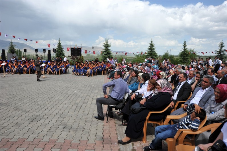 Kelkit'te Mezuniyet Coşkusu 9