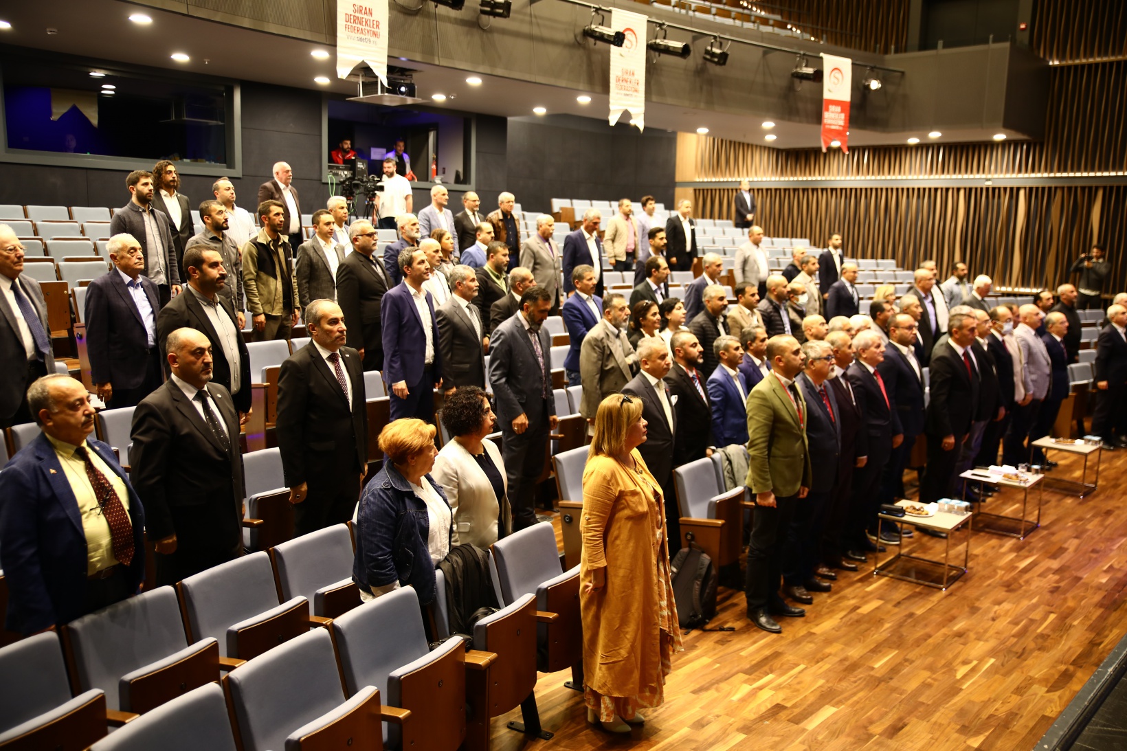 İstanbul’da gururlandıran Şiran Sempozyumu 52