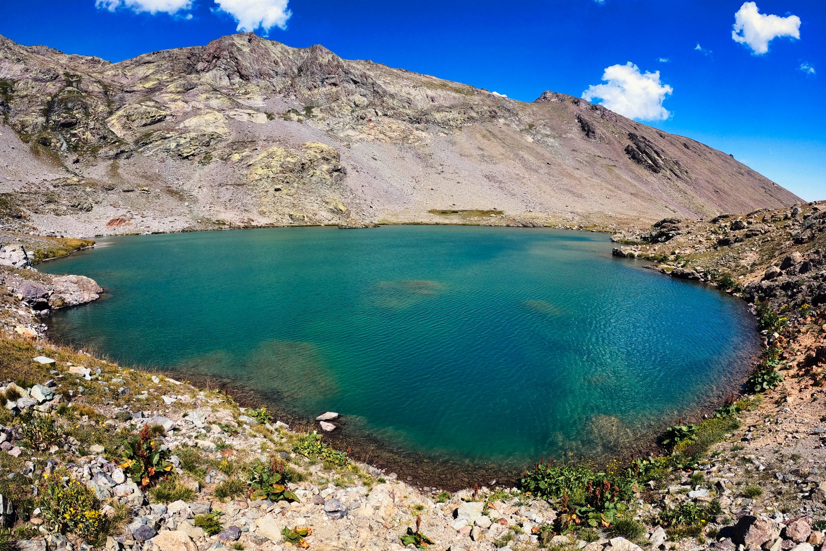 Artabel Göllerinde yılın en kalabalık yürüyüşü 25