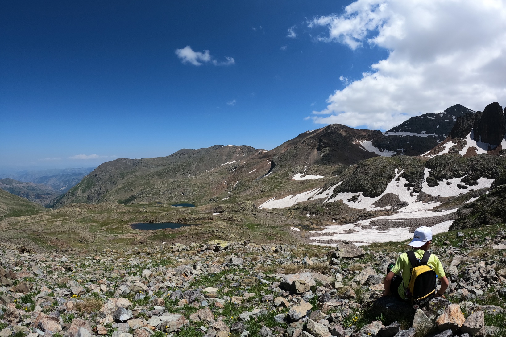 Artabel Gölleri'nde 15 Temmuz şehitleri anısına unutulmaz doğa yürüyüşü 17