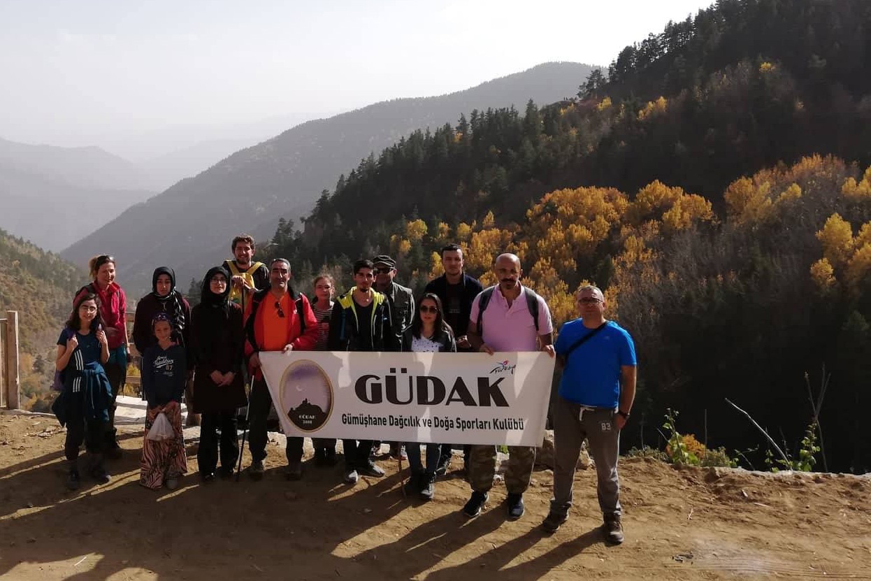 Gümüşhaneli dağcılardan sonbahar yürüyüşü 2