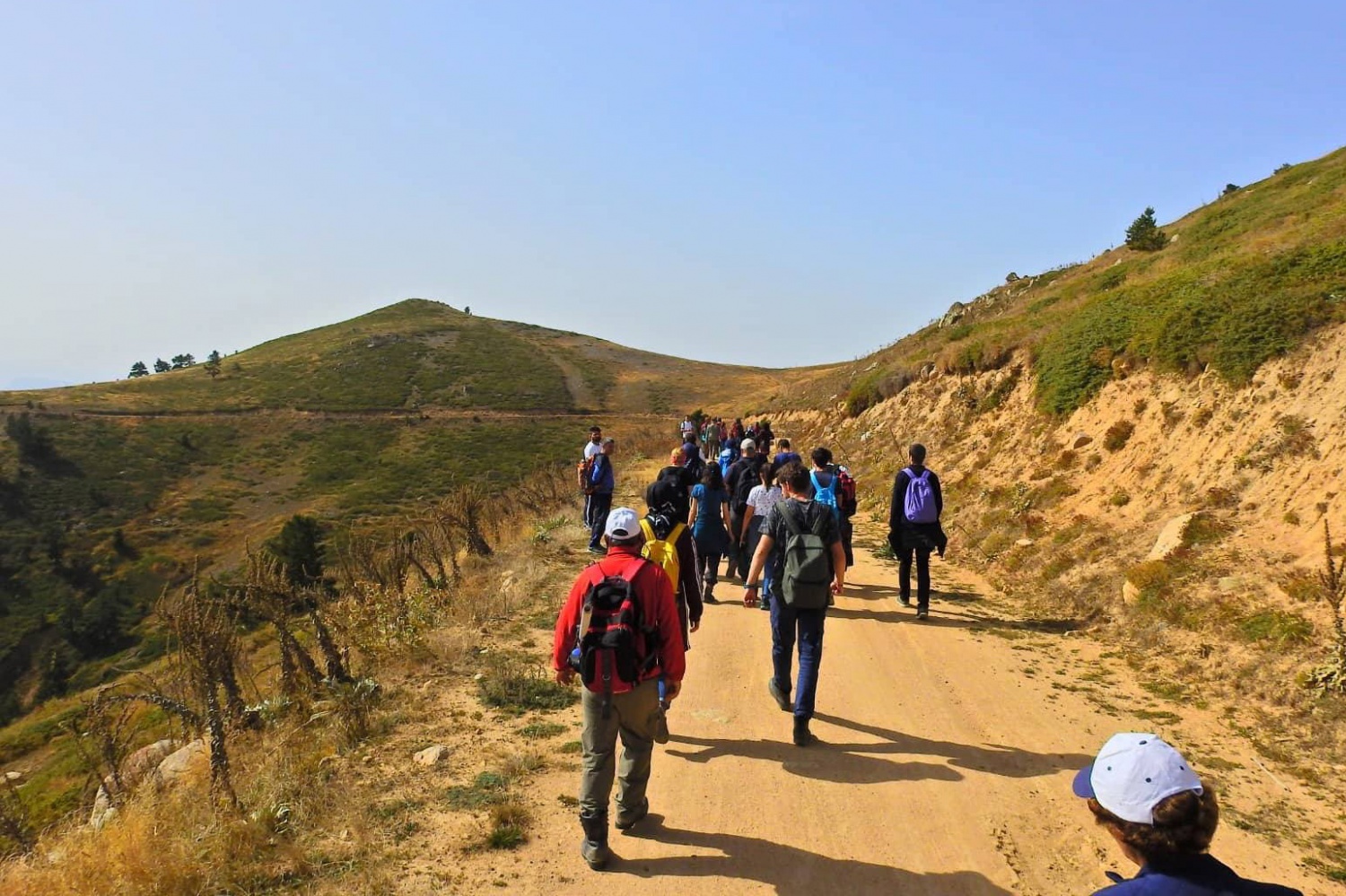 Gümüşhaneli dağcılardan sonbahar yürüyüşü 14