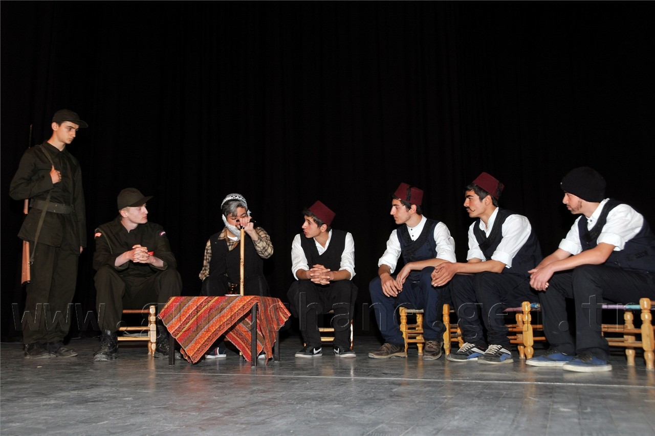 Gümüşhane'de Çanakkale Zaferi ve Şehitler Anıldı 8