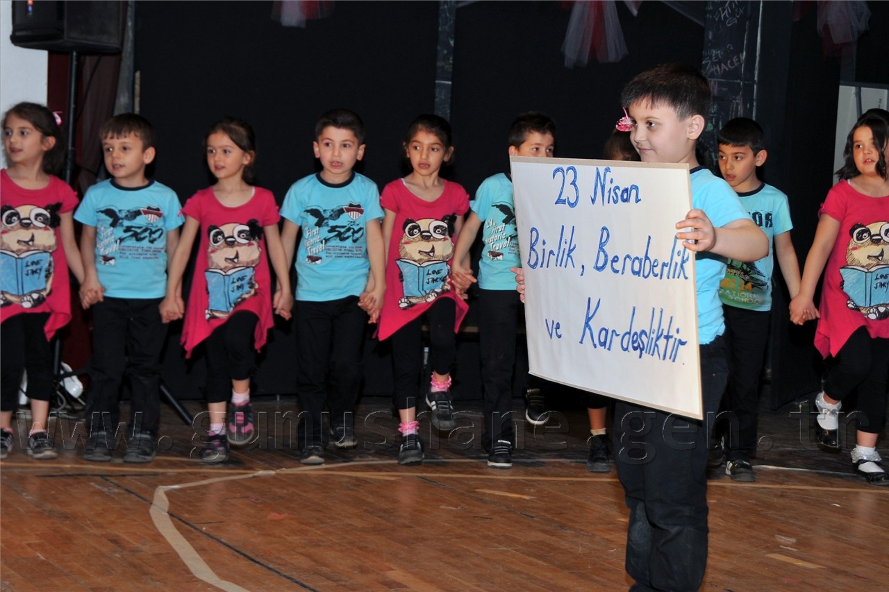 Gümüşhane'de 150 Kişilik Dev Gösteri 4