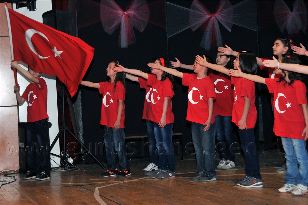 Gümüşhane'de 150 Kişilik Dev Gösteri 9