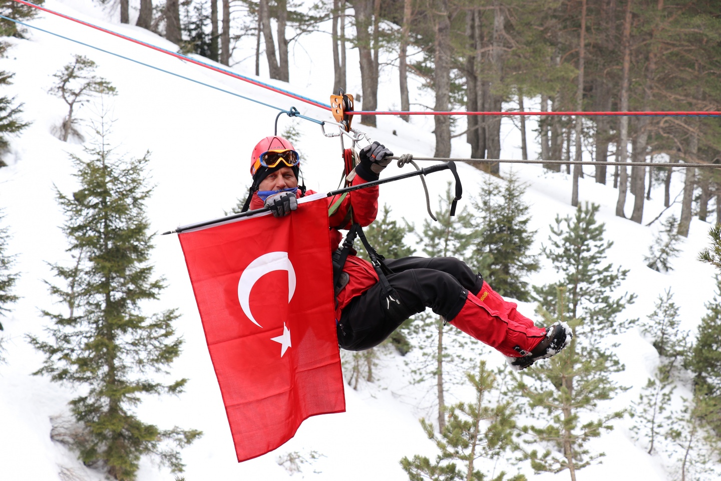 AFAD ekiplerinden Zigana'da nefes kesen tatbikat 10