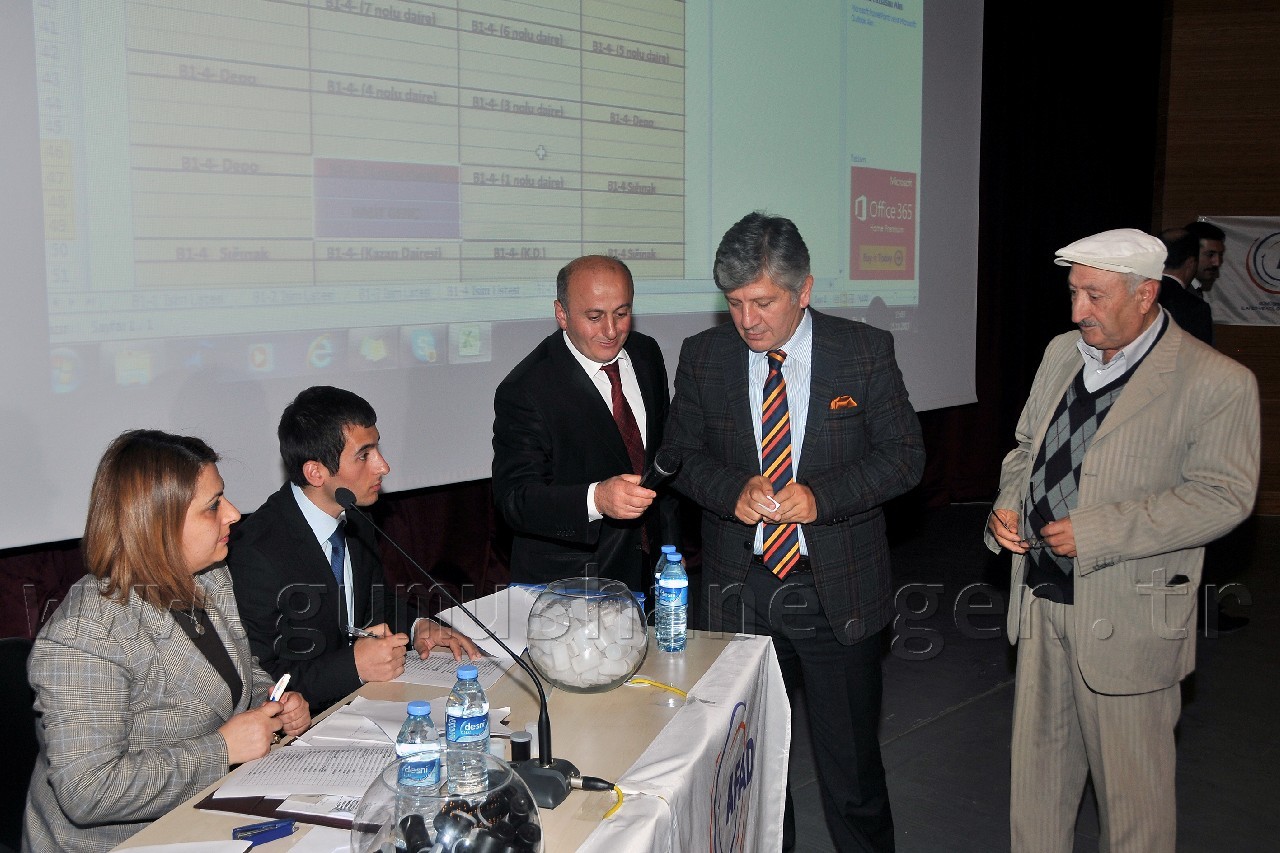 Gümüşhane'de Afetzedeler Konut Kuralarını Çekti 11