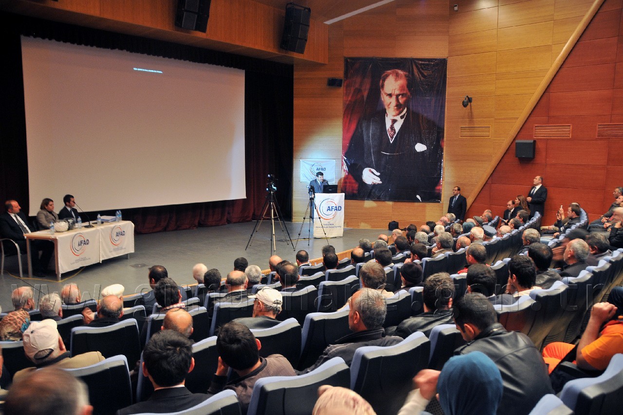 Gümüşhane'de Afetzedeler Konut Kuralarını Çekti 8