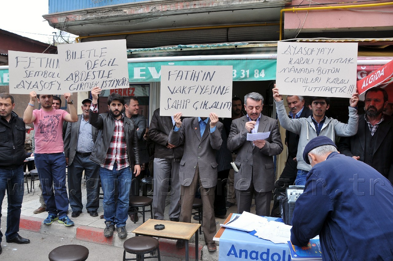 'Biletle Değil, Abdestle Girmek İstiyoruz' 1