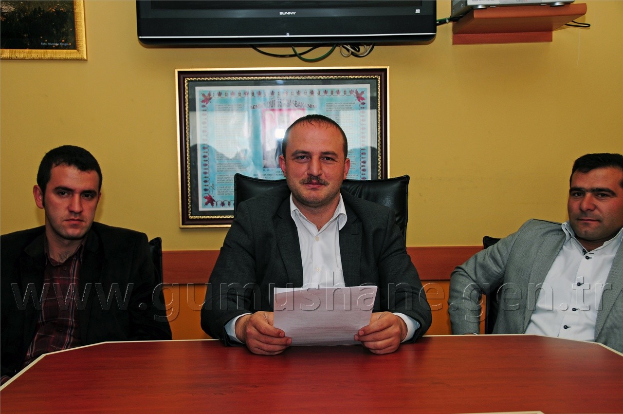 AK Gençlik'ten '18 Yaş' Açıklaması 2