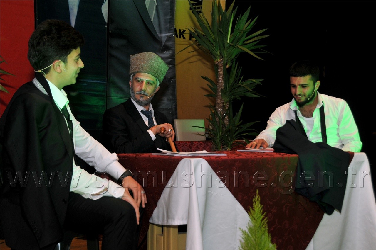 AK Gençlik Akif'i Andı 4