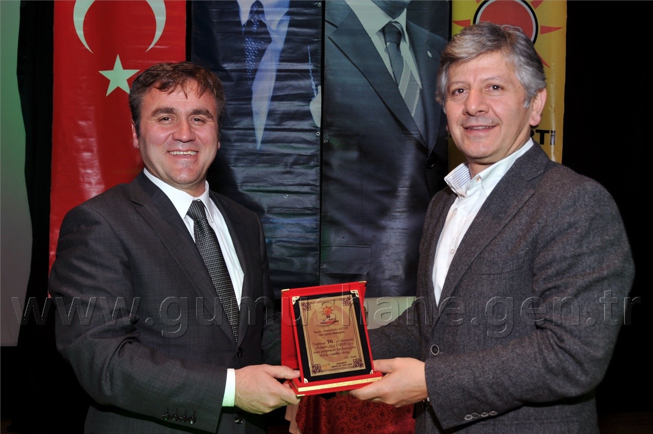 AK Gençlik Akif'i Andı 5