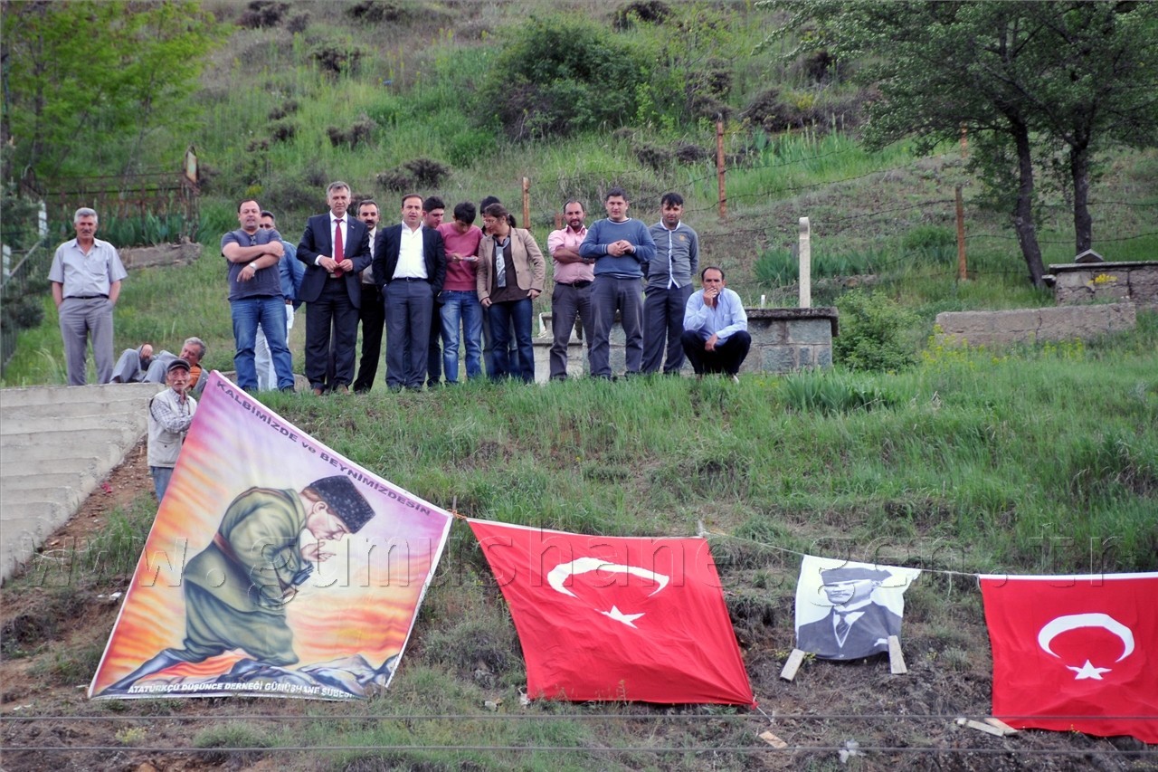Akil İnsanlar Karadeniz Komisyonu Üyeleri Gümüşhane’de 5