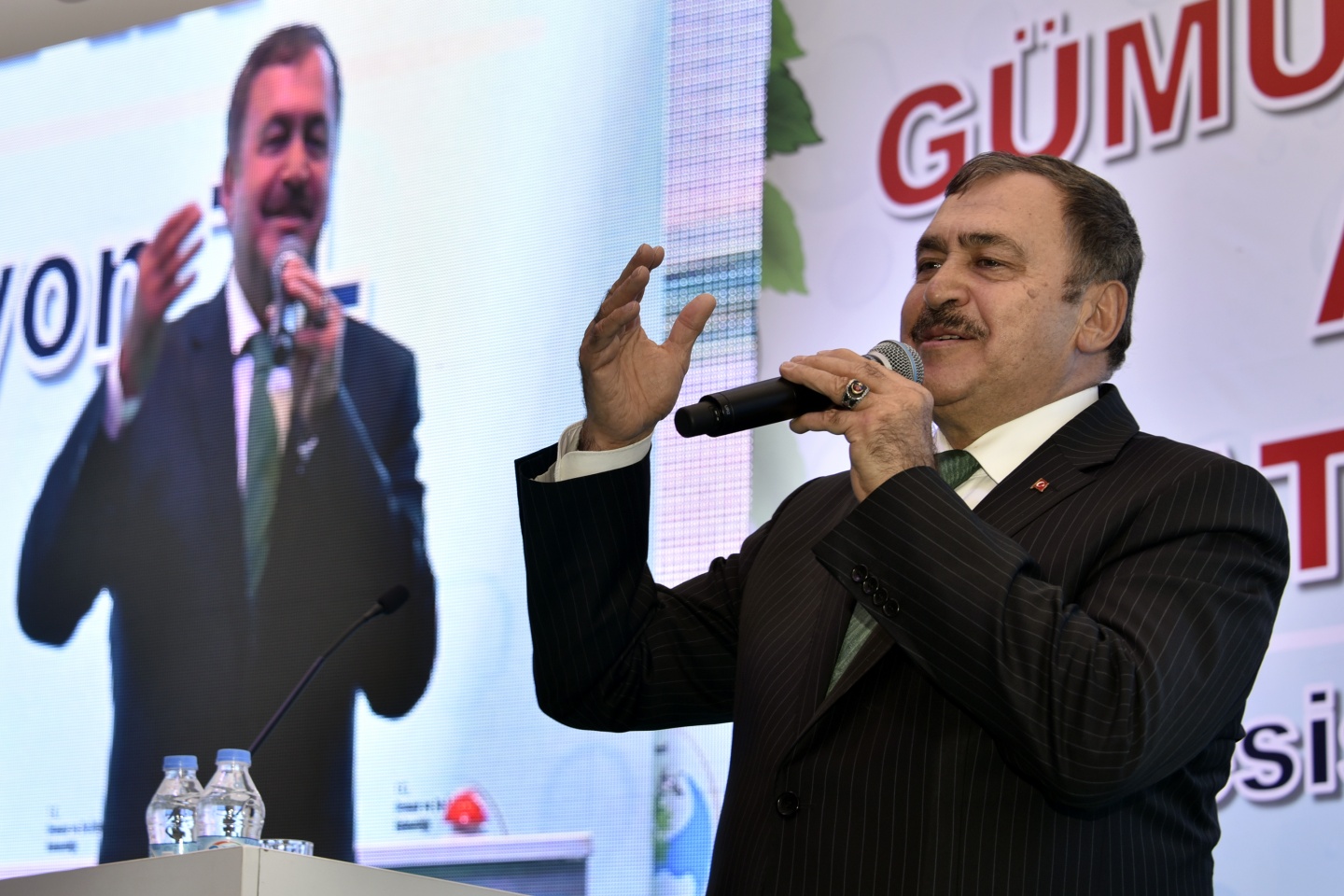 Bakan Eroğlu AK Parti teşkilatını ziyaret etti 32