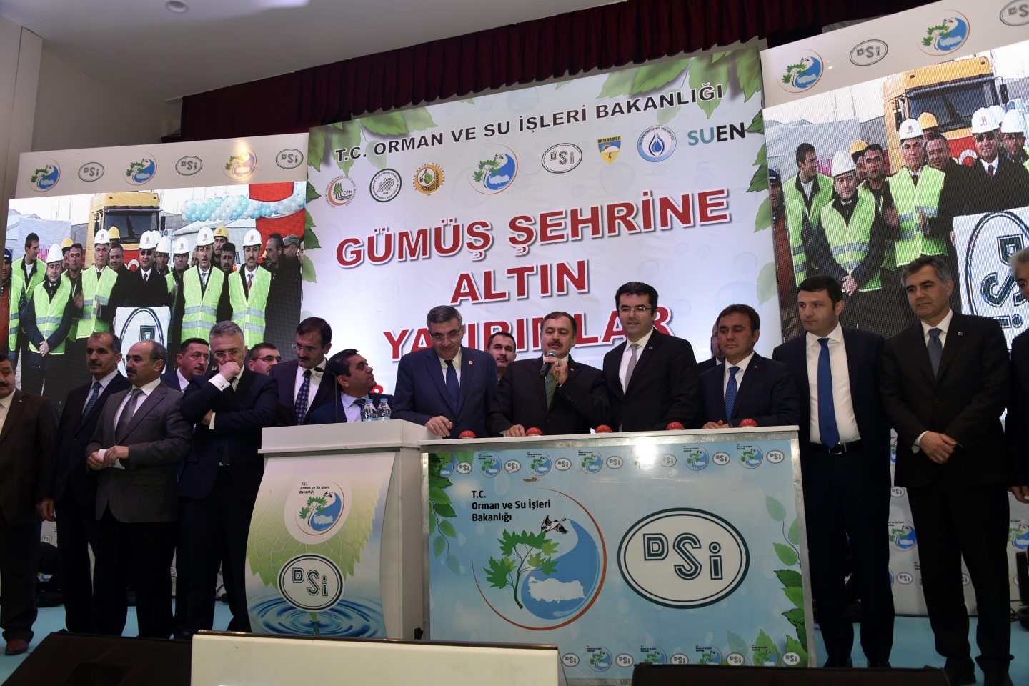 Bakan Eroğlu AK Parti teşkilatını ziyaret etti 39