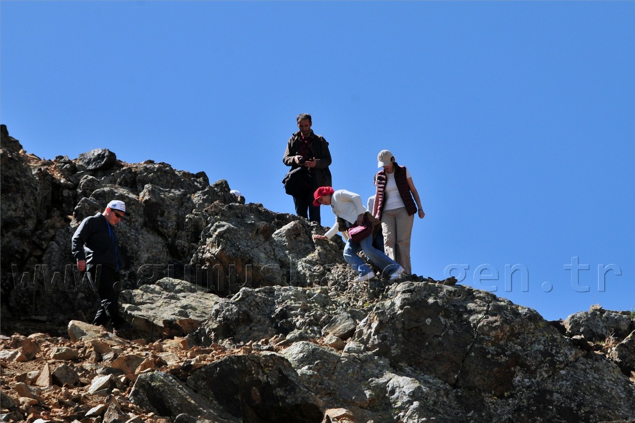 Artabel'de Şehitlik Araştırması Yapıldı 2