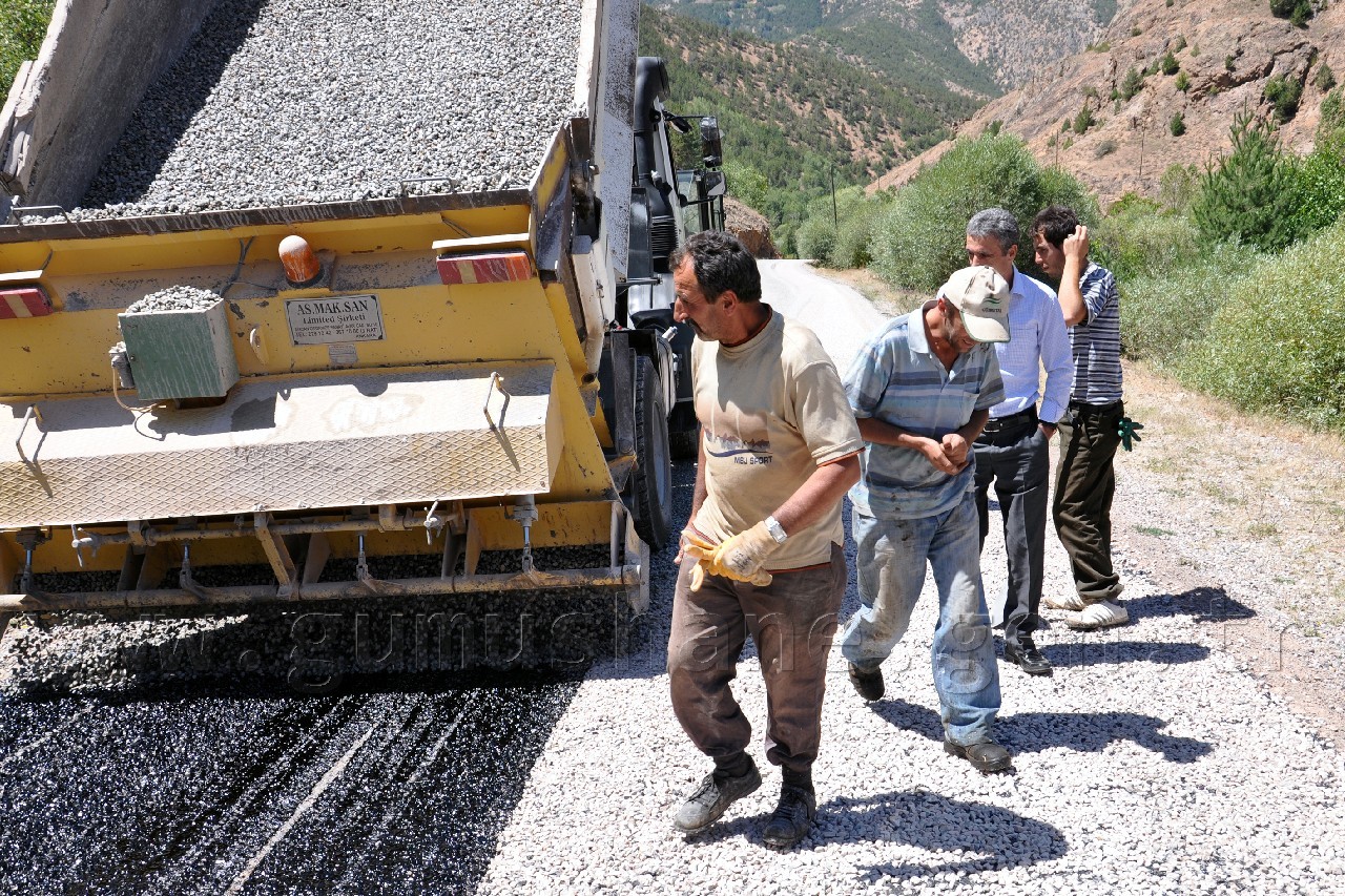 Ramazanda 180 Derecelik Asfalt Çalışması 1