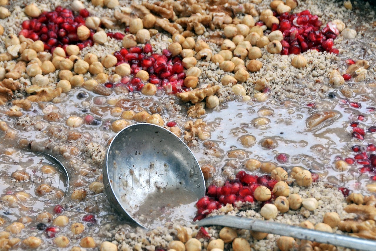 Gümüşhane’de 2 Bin Kişilik Aşure Dağıtıldı 2