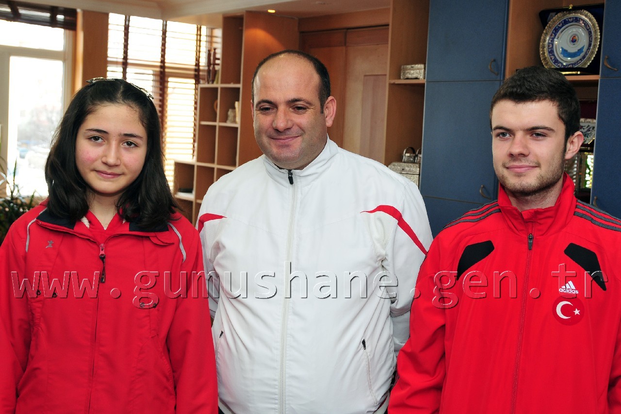 Atıcılıkta Türkiye Rekoru Belgesi Gümüşhane'ye Geldi 2