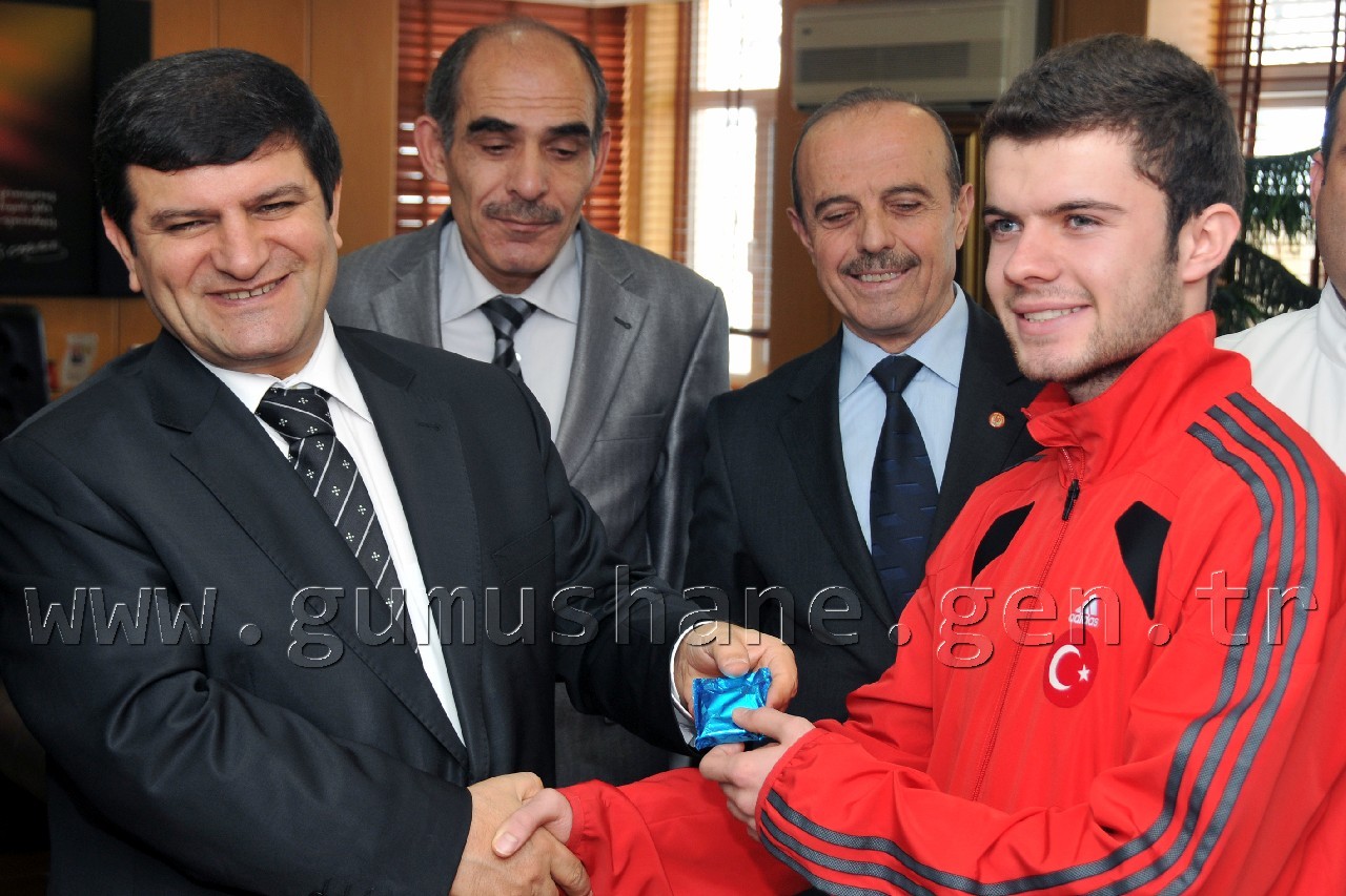 Atıcılıkta Türkiye Rekoru Belgesi Gümüşhane'ye Geldi 6