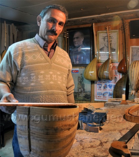 Hem Yapıyor, Hem Çalıyor, Hem Öğretiyor 3