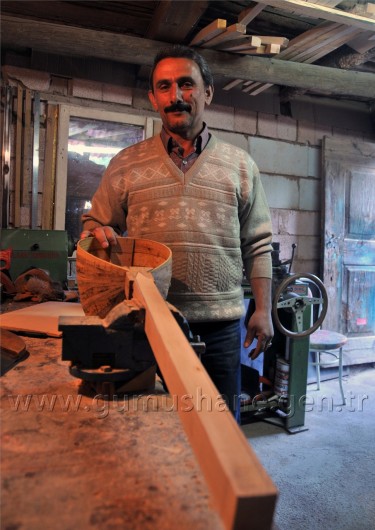 Hem Yapıyor, Hem Çalıyor, Hem Öğretiyor 4