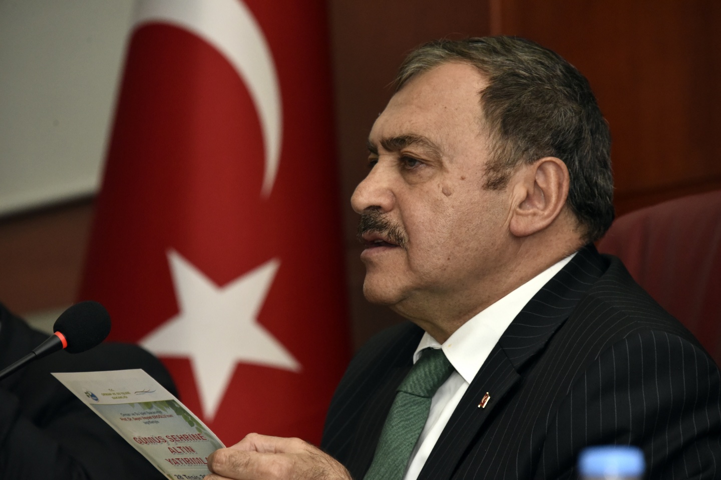 Bakan Eroğlu AK Parti teşkilatını ziyaret etti 78